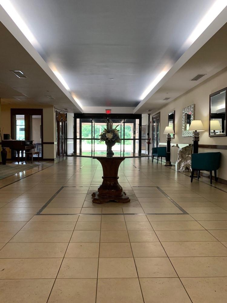George Washington Hotel Busch Gardens Уилямсбърг Екстериор снимка