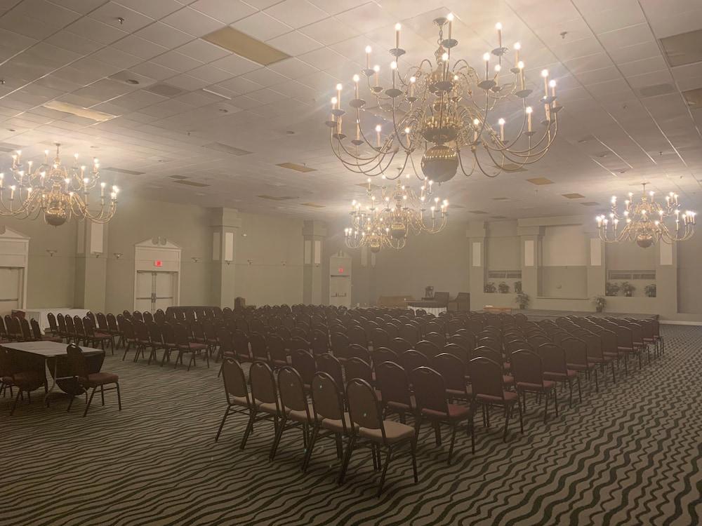 George Washington Hotel Busch Gardens Уилямсбърг Екстериор снимка